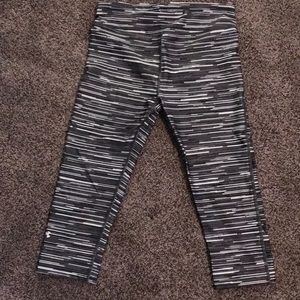 Capri workout pants